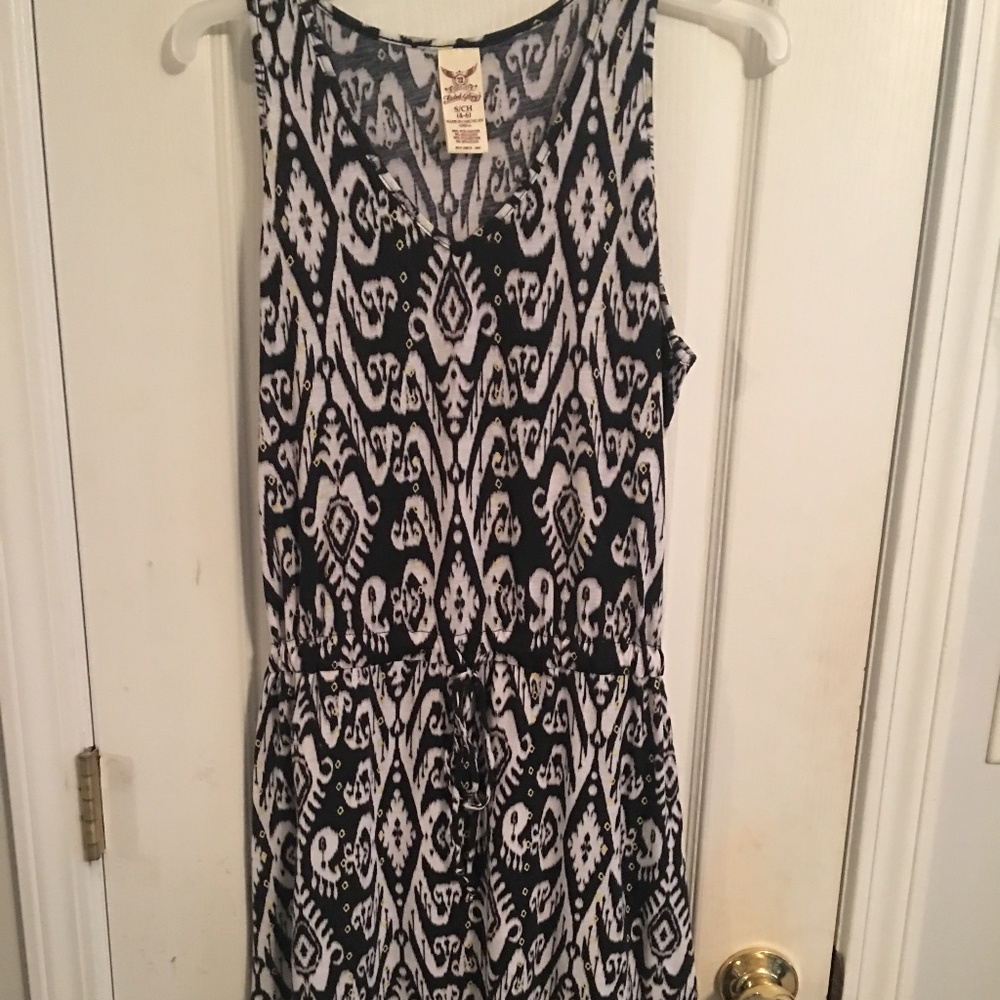 Black and White knit dress
